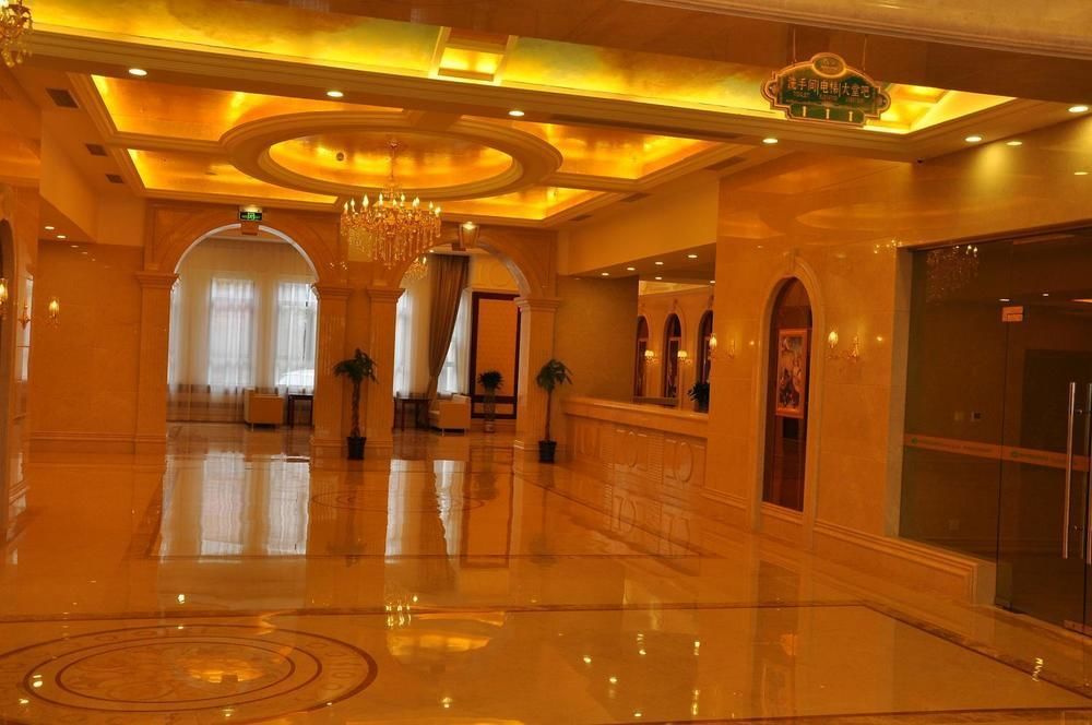 Vienna Hotel Sh Fengxian Nanqiao Jinhai Road Σανγκάη Εξωτερικό φωτογραφία