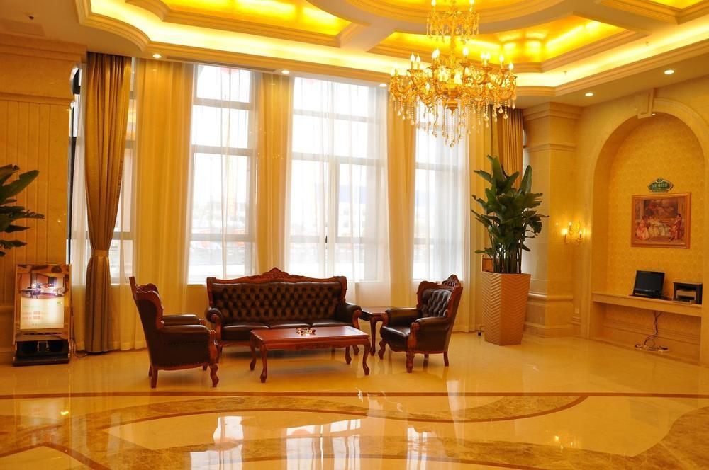 Vienna Hotel Sh Fengxian Nanqiao Jinhai Road Σανγκάη Εξωτερικό φωτογραφία