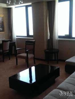 Vienna Hotel Sh Fengxian Nanqiao Jinhai Road Σανγκάη Εξωτερικό φωτογραφία